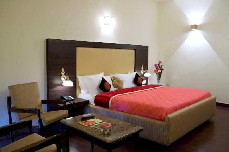 Hotel Mandakini Jaya International Hyderabad Esterno foto
