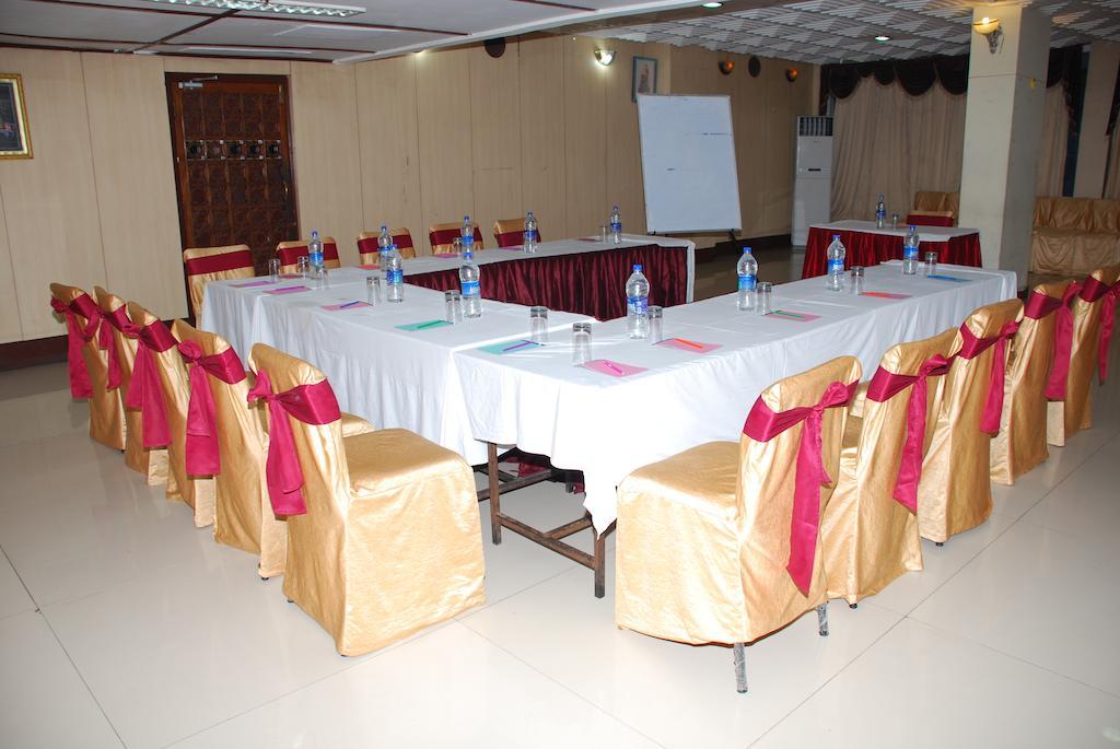 Hotel Mandakini Jaya International Hyderabad Esterno foto