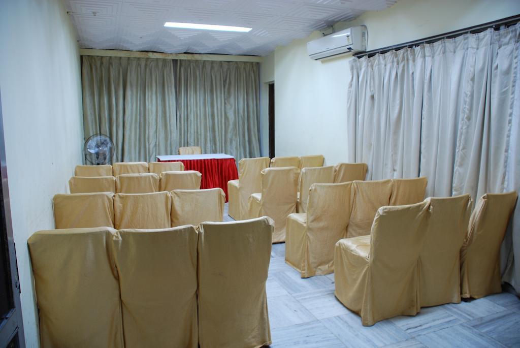 Hotel Mandakini Jaya International Hyderabad Esterno foto